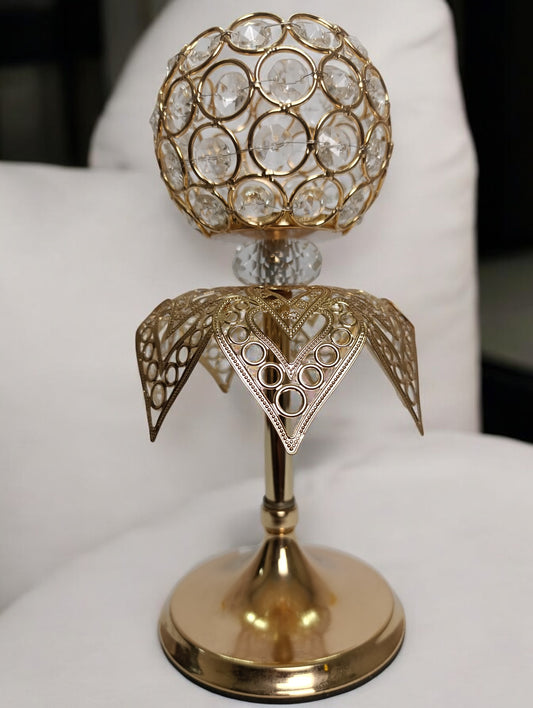 Fancy candle stand
