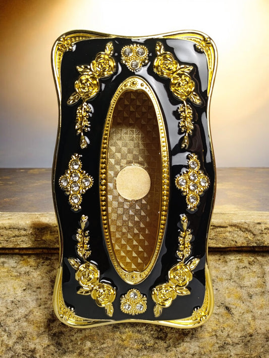 Fancy tissuebox (black and golden)