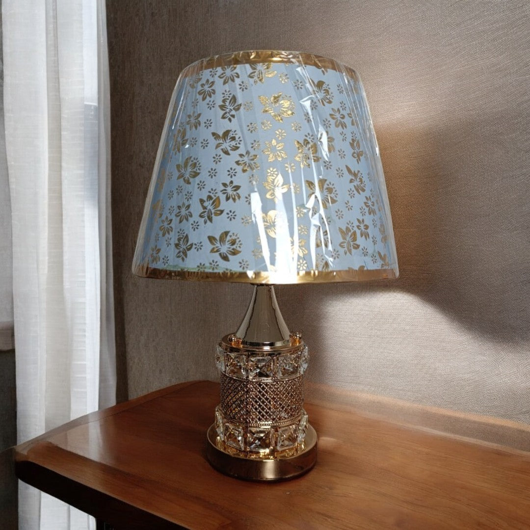 Metal lamp with square crystal